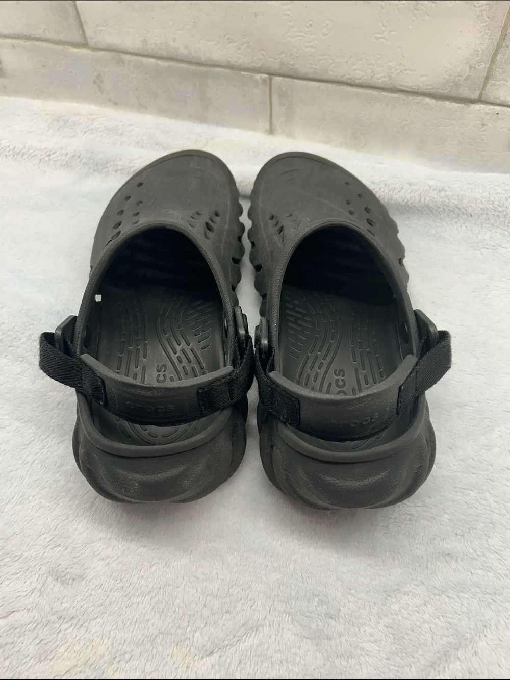 CROCS Black Vented Comfort Clogs with Heel Strap